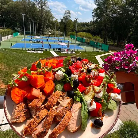 Fairplayce Resort Poznan