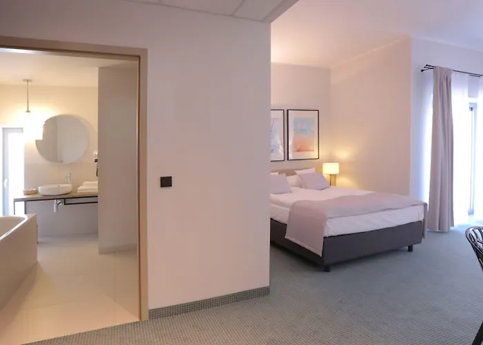 菲尔普蕾斯酒店 度假村