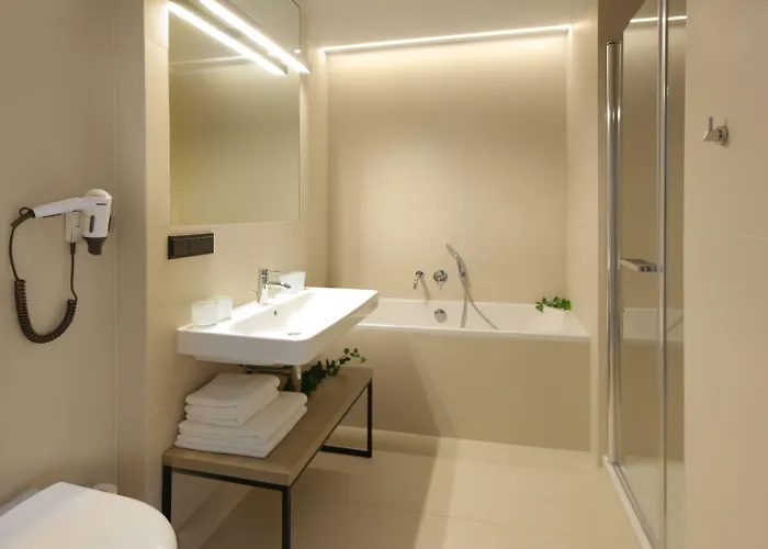 菲尔普蕾斯酒店