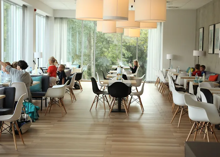 菲尔普蕾斯酒店 度假村