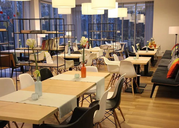 菲尔普蕾斯酒店 度假村